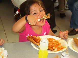 APOYO A GRUPOS VULNERABLES